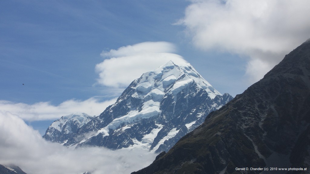 Mt Cook (3754 meters) from near Cook Village